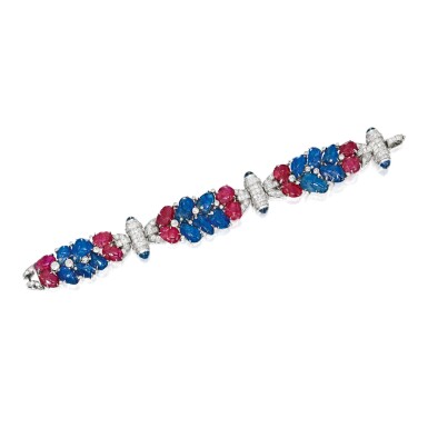 View full screen - View 1 of Lot 456. SAPPHIRE, RUBY AND DIAMOND BRACELET | 藍寶石配紅寶石及鑽石手鏈.