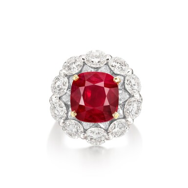 View full screen - View 1 of Lot 1839. A Phenomenal Ruby and Diamond Ring | 珍貴罕有 8.05 克拉 天然 「緬甸鴿血紅」未經加熱 紅寶石 配 鑽石 戒指.