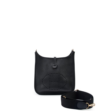 View full screen - View 1 of Lot 7837. Black Clemence Evelyne III 29 Gold Hardware, 2022.