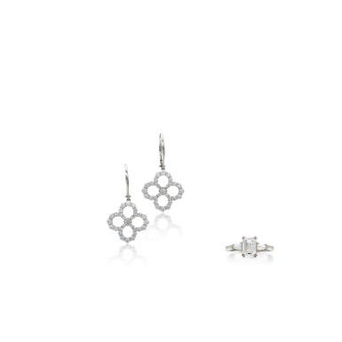 View full screen - View 1 of Lot 1620. Diamond Ring and Pair of Pendent Earrings | 海瑞溫斯頓 | 鑽石 戒指 及 耳墜 一對.
