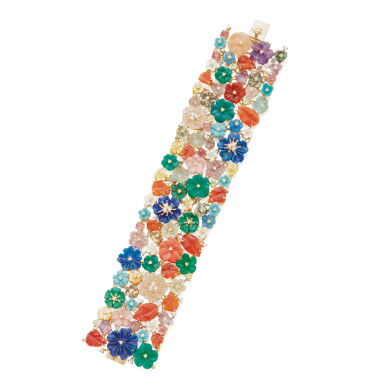 View full screen - View 1 of Lot 98. GEM-SET AND DIAMOND BRACELET.