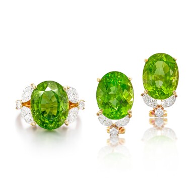 View full screen - View 1 of Lot 1864. Peridot and Diamond Demi-Parure | 橄欖石 配 鑽石 戒指 及 耳環套裝(橄欖石總重28.24克拉).
