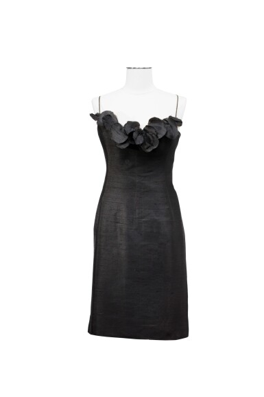 View full screen - View 1 of Lot 113. Nina Ricci, Haute Couture, circa 1963, Cocktail dress ornated with silk petals | Robe de cocktail ornée de fleurs au décolleté.