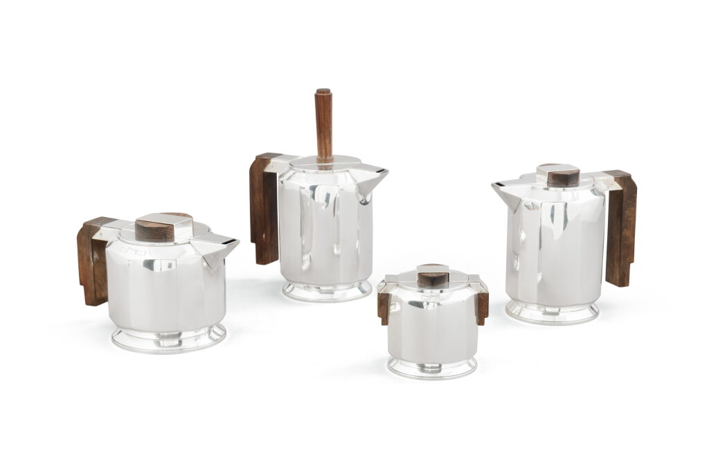 全萤幕检视 - 查看18A French silver tea, coffee and chocolate set, Jean Puiforcat, Paris, circa 1930 | Service à thé, café et chocolat en argent par Jean Puiforcat, Paris, vers 1930的1