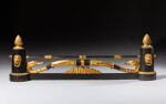 Barre de cheminée en bronze patiné et doré d’époque Empire, vers 1810