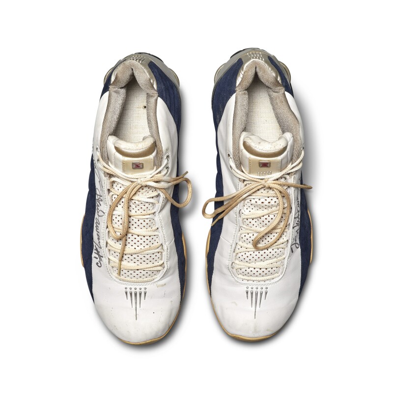 Nike Nike Tim Hardaway Dual Signed Game Worn Shox BB4 Game Worn Available For Immediate Sale At