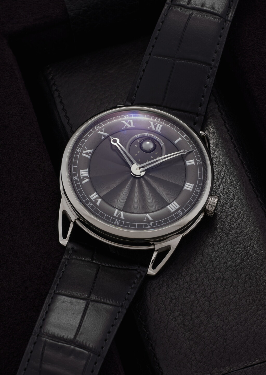 View full screen - View 1 of Lot 104. Reference DB25LWS8V1 Moon Phase | A white gold wristwatch with moon phases, Circa 2014.