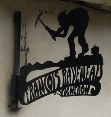 View full screen - View 1 of Lot 3260. Chablis, Blanchot 2000 Domaine Raveneau (12 BT).
