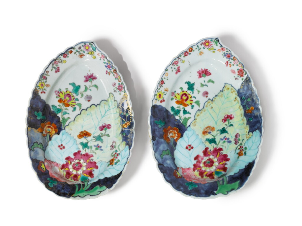 View full screen - View 1 of Lot 1911. TWO CHINESE EXPORT 'TOBACCO LEAF' PATTERN LEAF-FORM DISHES, QING DYNASTY, QIANLONG PERIOD, CIRCA 1785 | 清乾隆 約1785年 粉彩花卉紋葉形盤兩件.