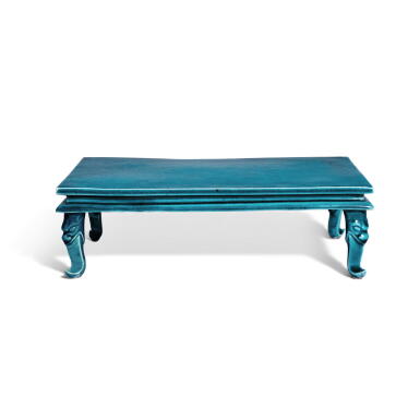 View full screen - View 1 of Lot 1006. A small turquoise-glazed stand, Qing dynasty, Kangxi period | 清康熙 孔雀綠釉小座.