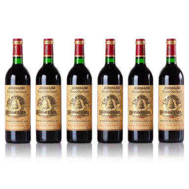 View full screen - View 1 of Lot 913. Château Angélus 1992 (12 BT).