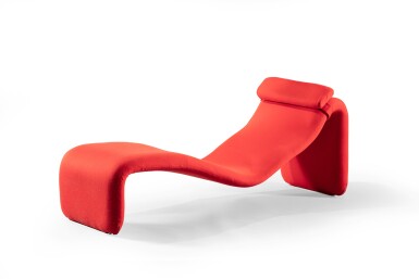 View full screen - View 1 of Lot 140. Chaise longue Djinn, le modèle créé en 1965.