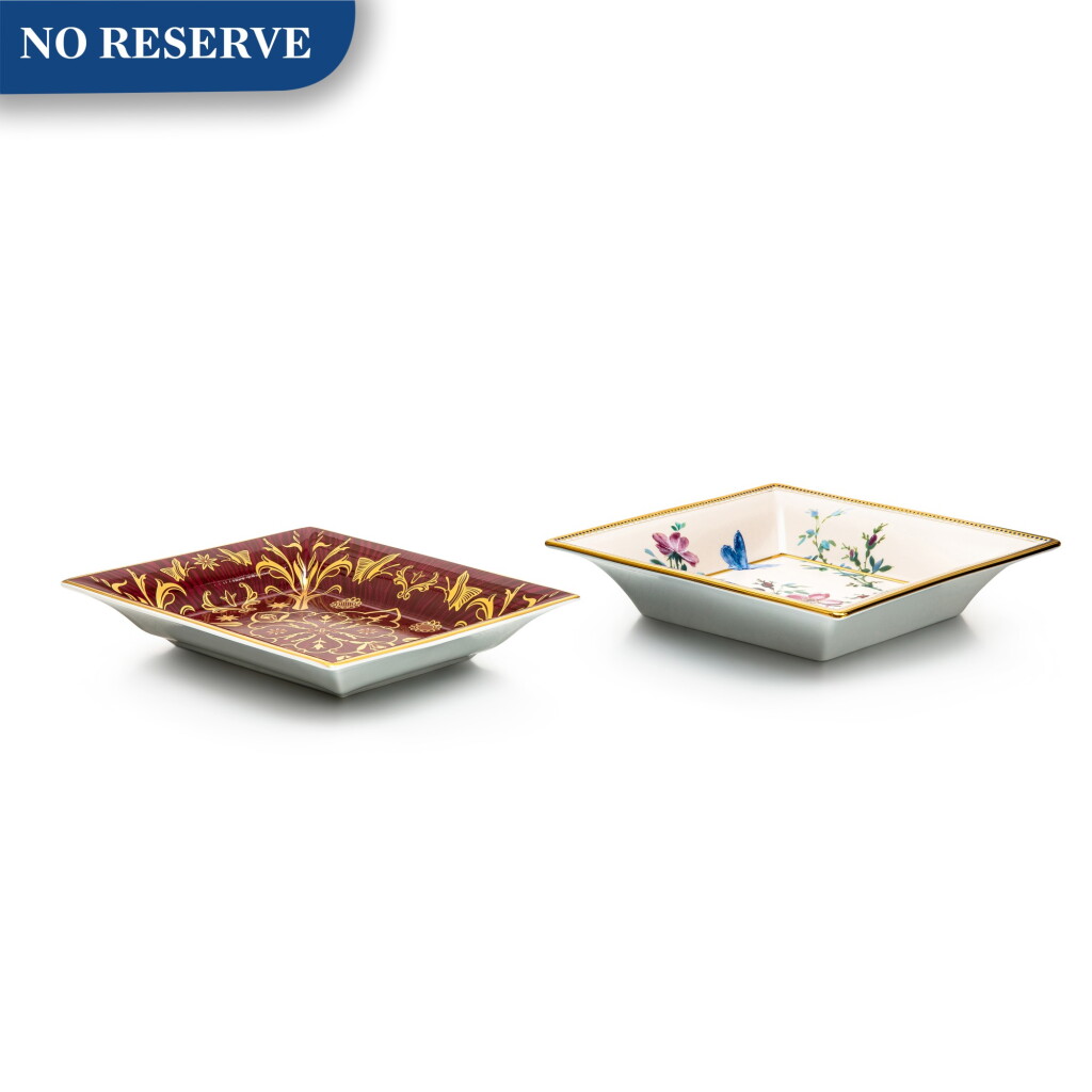 View full screen - View 1 of Lot 8052. Patek Philippe | Porcelain de Limoges, A set of two commemorative Limoges porcelain and enamel dishes, Circa 2007 and 2016 | 百達翡麗 | Porcelain de Limoges 一套二件利摩日陶瓷及琺瑯擺飾盤,約2007年及2016年製.