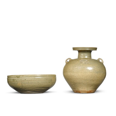 View full screen - View 1 of Lot 329. A ‘Yue' celadon-glazed jar, Jin dynasty | 晉 越窰青釉雙繫罐 及 越窰青釉洗.