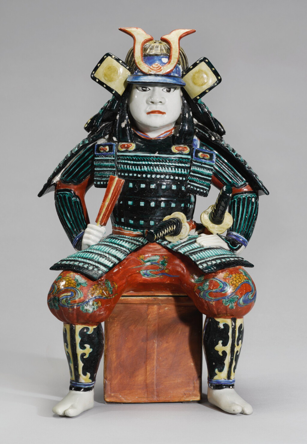 View full screen - View 1 of Lot 81. A FINE AND RARE KAKIEMON MODEL OF A SAMURAI, EDO PERIOD, LATE 17TH-EARLY 18TH CENTURY.