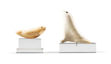 View full screen - View 1 of Lot 46. Deux statuettes de phoque en ivoire de morse, Inuit, Alaska | Two Inuit seals figures, Alaska.