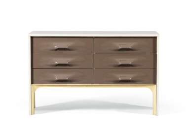 View full screen - View 1 of Lot 246. Commode série DF-2000, le modèle créé vers 1967.