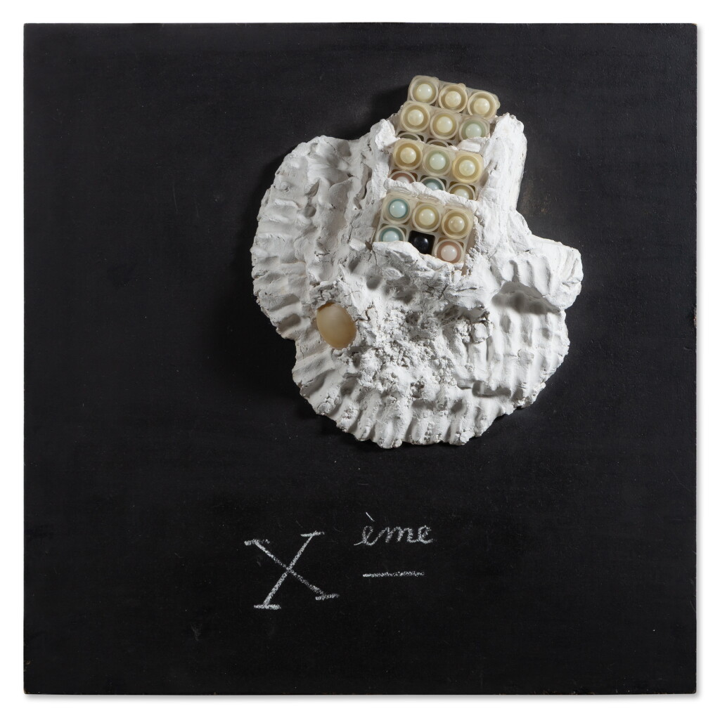 View full screen - View 1 of Lot 123. Huître Malade d’une Perle (Oyster sick with a pearl).