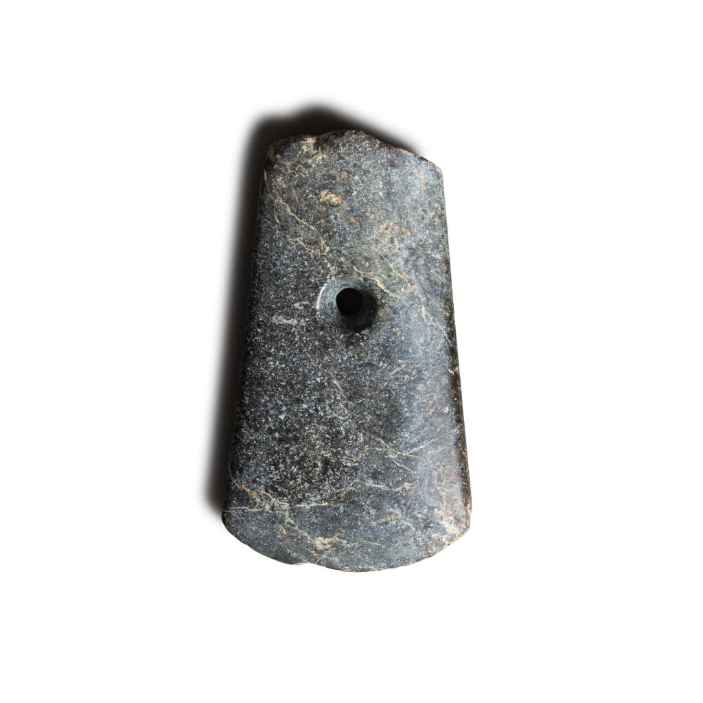 View full screen - View 1 of Lot 159. An archaic green and grey jade blade, Probably neolithic period | 或為新石器時代 玉鉞.