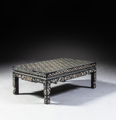 View full screen - View 1 of Lot 35. A mother-of-pearl-inlaid black lacquer kang table (Kangzhuo), early Qing dynasty, 17th / 18th century.