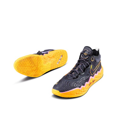 View full screen - View 1 of Lot 23. Victor Wembanyama 2023 Metropolitans 92 Game Sneakers | Apparent Match to “3 Point Putback”.
