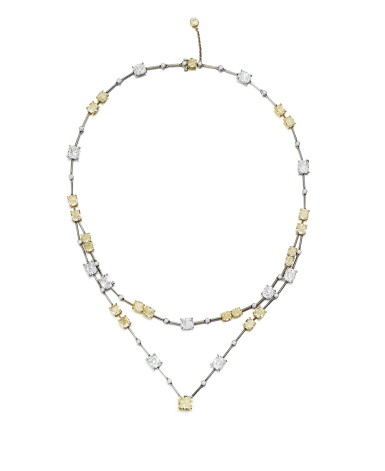 View full screen - View 1 of Lot 169. Collier diamants et diamants jaunes | Diamond and yellow diamond necklace.