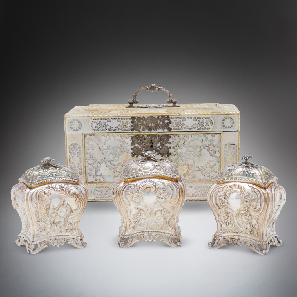 View full screen - View 1 of Lot 414. A Chinese export mother-of-pearl casket, with three George III silver tea caddies, S Herbert & Co, London, 1760 | Coffret en nacre contenant boîtes à thé en argent, le coffret, Chine, les boîtes par S Herbert & Co, Londres, 1760.