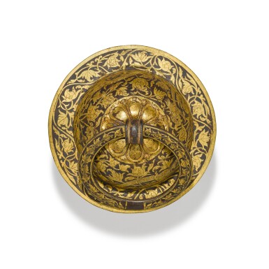 View full screen - View 1 of Lot 362. A gilt-damascened iron 'dragon' temple door boss and ring handle, Tibet, 17th century | 西藏 十七世紀 鐵鋄金穿花游龍門飾.