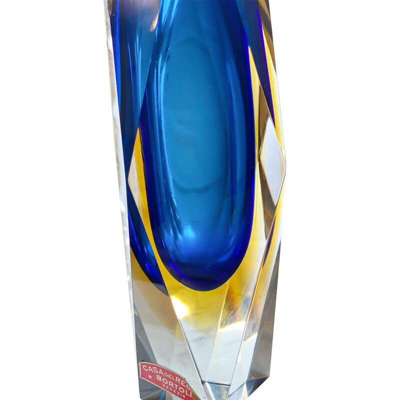 Cover image 0