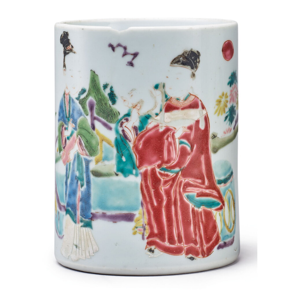 View full screen - View 1 of Lot 1867. A CHINESE FAMILLE-ROSE BRUSHPOT, QING DYNASTY, 18TH CENTURY | 清十八世紀 粉彩人物故事圖筆筒.