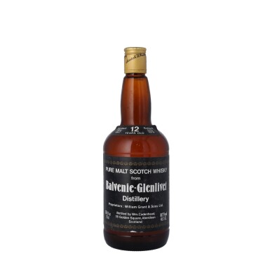 View full screen - View 1 of Lot 24. Balvenie-Glenlivet 12 Year Old Cadenhead's Dumpy 80 proof 1967 (1 BT75).
