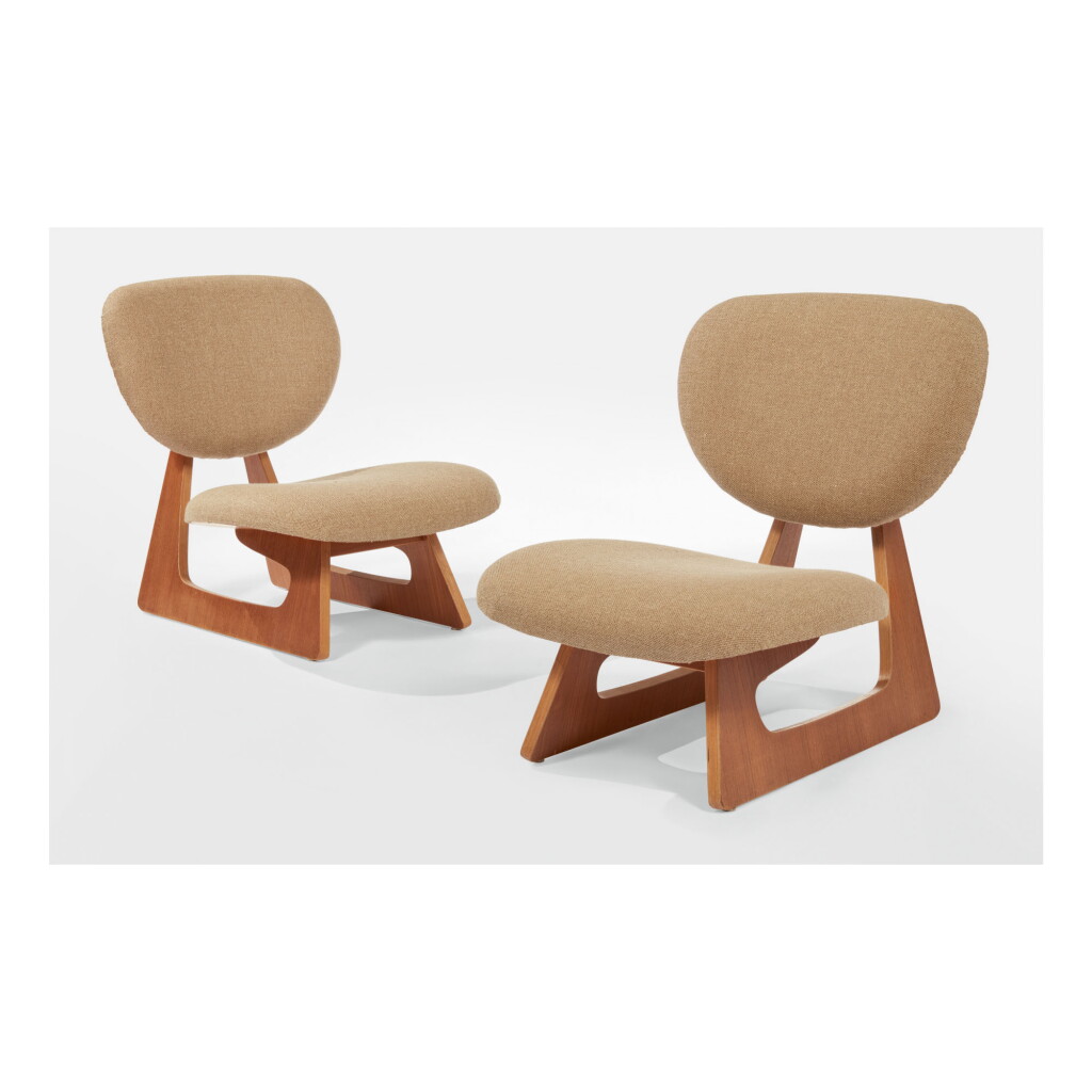 View full screen - View 1 of Lot 271. JUNZO SAKAKURA | PAIR OF CHAIRS, MODEL NO. 5016.