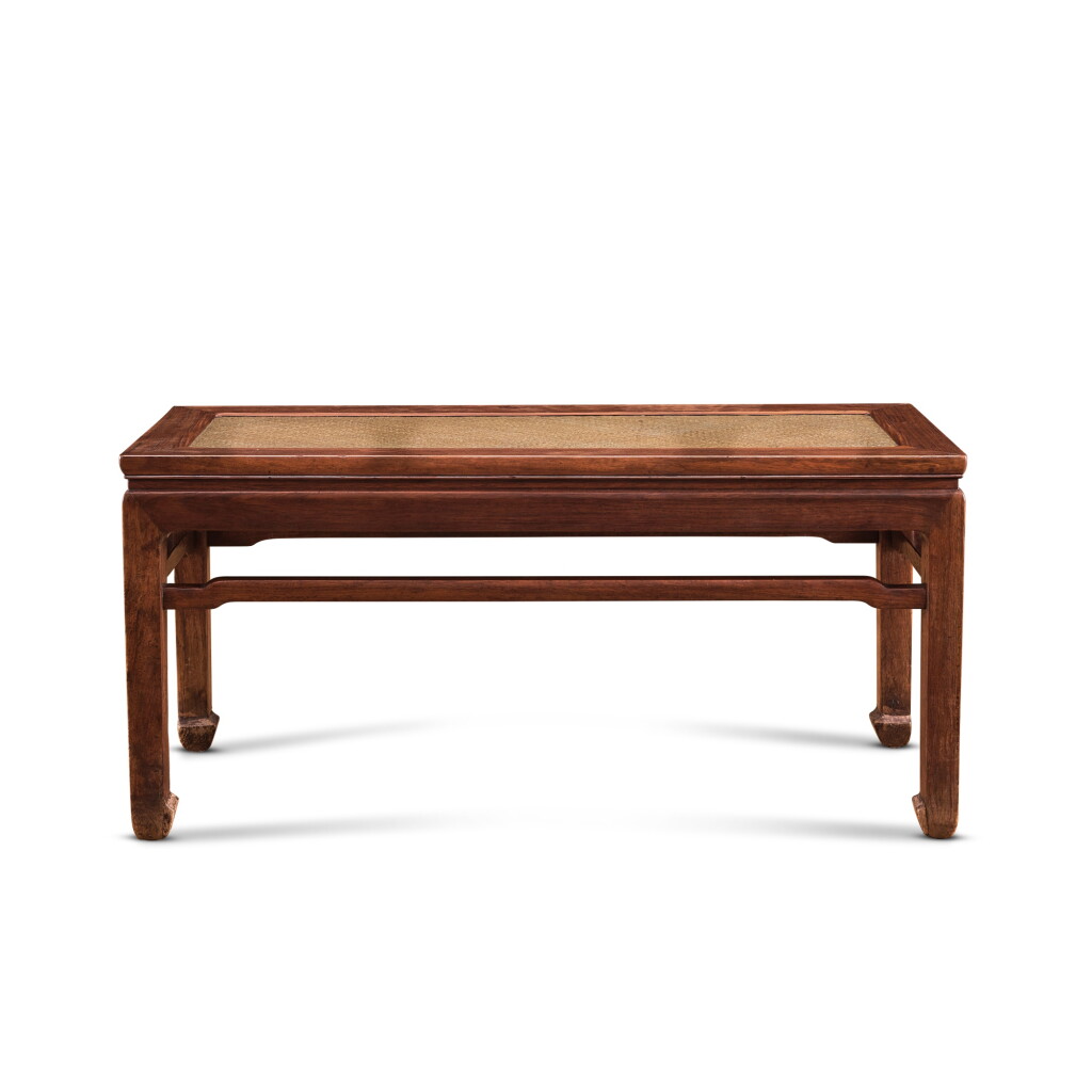 View full screen - View 1 of Lot 3681. A rare and long huanghuali corner-leg bench, errendeng, Ming dynasty, 17th century | 明十七世紀 黃花梨有束腰馬蹄足羅鍋棖二人凳.