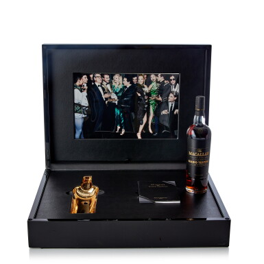 View full screen - View 1 of Lot 7027. The Macallan Mario Testino Masters Of Photography Six Pillars Green Print 46.6 abv NV (1 BT70).