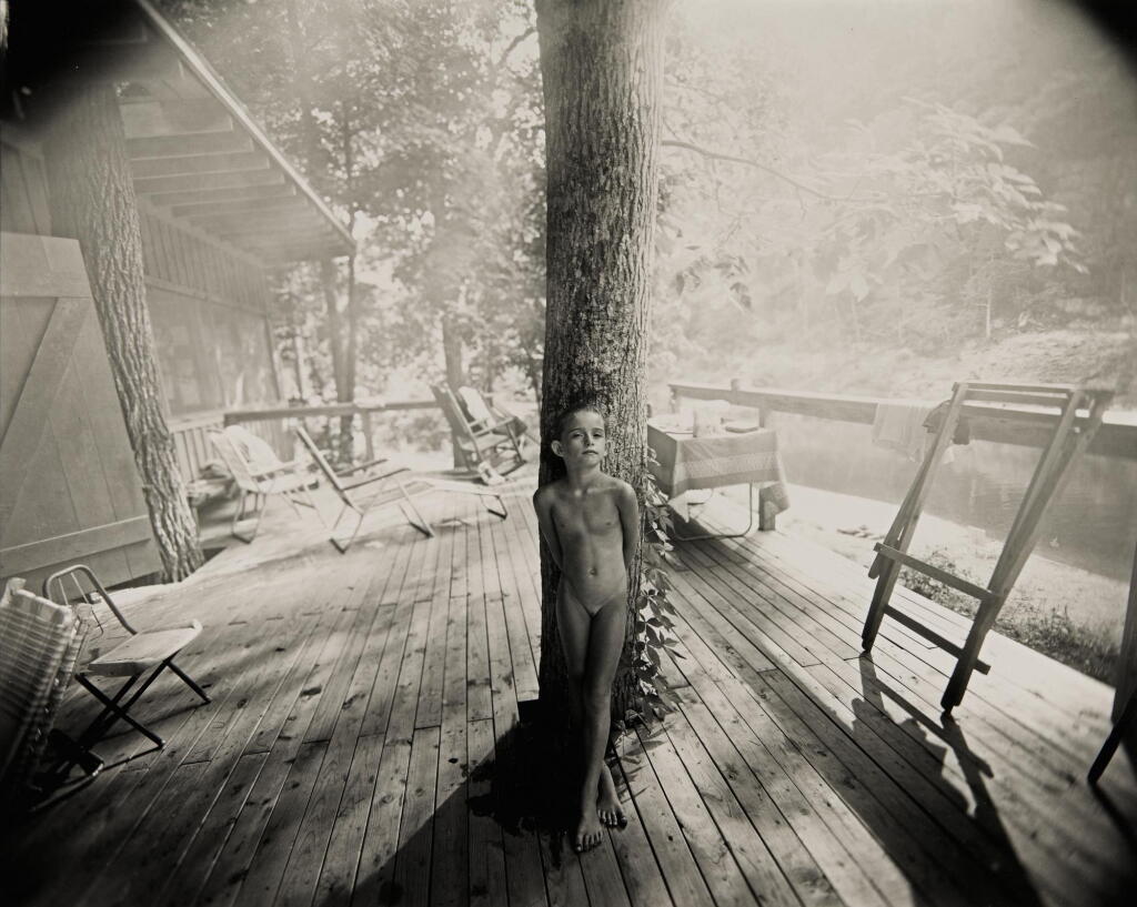 全萤幕检视 - 查看76SALLY MANN |'JESSIE AT SIX', 1988的1