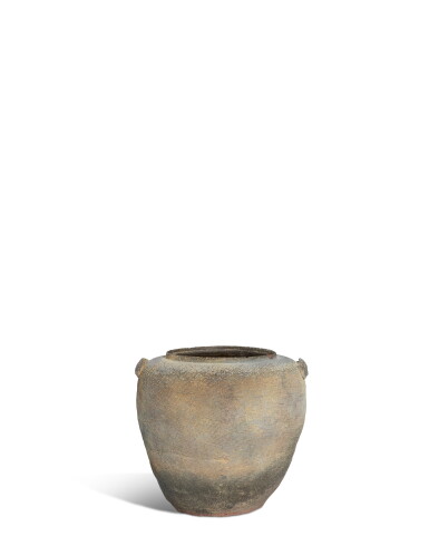 View full screen - View 1 of Lot 5145. A small grey pottery jar, Eastern Zhou dynasty, Warring States period | 東周戰國 灰陶布紋小罐.