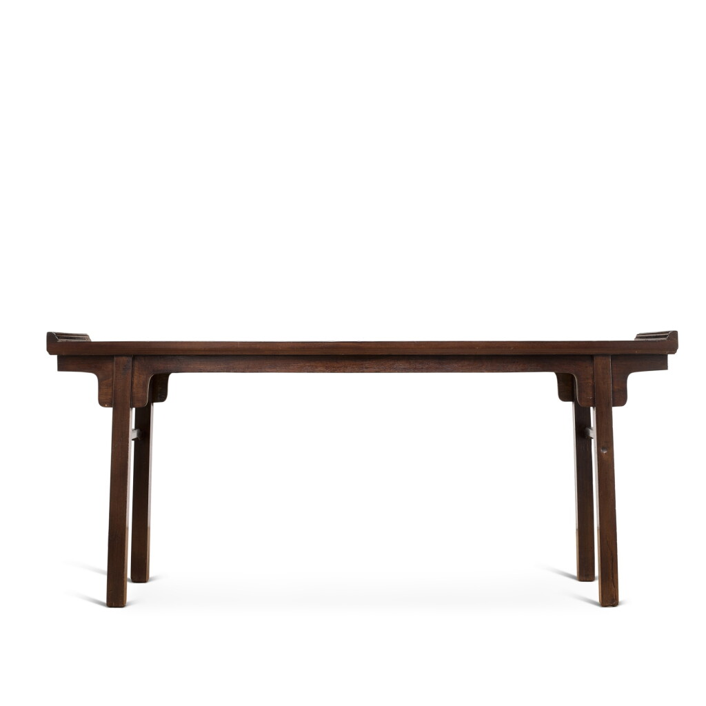 View full screen - View 1 of Lot 5893. A large jichimu altar table, qiaotouan, Qing dynasty | 清 雞翅木翹頭案.