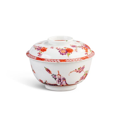 View full screen - View 1 of Lot 557. A Meissen porcelain small chinoiserie circular bowl and cover, circa 1735.