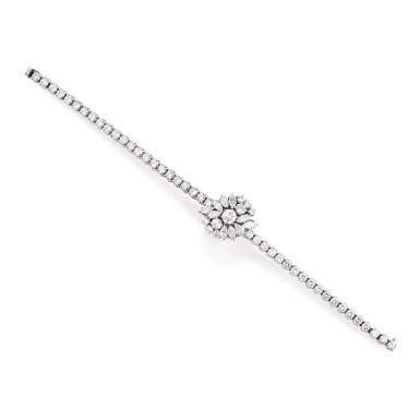 View full screen - View 1 of Lot 109. MONTRE-BRACELET DE DAME DIAMANTS, JAEGER LECOULTRE, VERS 1960 | LADY'S DIAMOND WRISTWATCH, JAEGER LECOULTRE, 1960S.