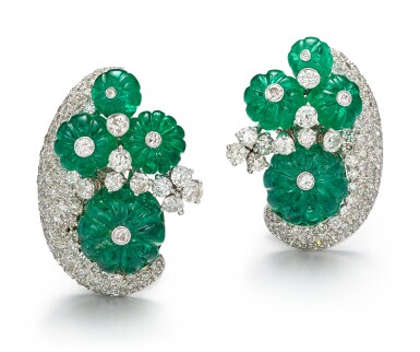 View full screen - View 1 of Lot 9148. PAIR OF EMERALD AND DIAMOND EAR CLIPS, FRED LEIGHTON | 祖母綠 配 鑽石 耳環一對, Fred Leighton.