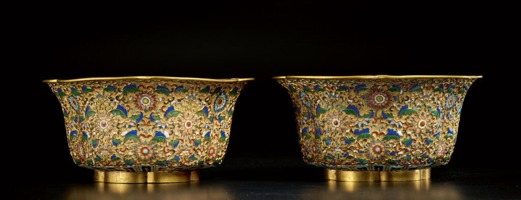 View full screen - View 1 of Lot 807. A pair of champlevé enamel and gilt-bronze jardinières, Seal Marks and Period of Qianlong | 清乾隆 銅鏨胎琺瑯纏枝蓮紋盆景盆一對 《大清乾隆年製》款.