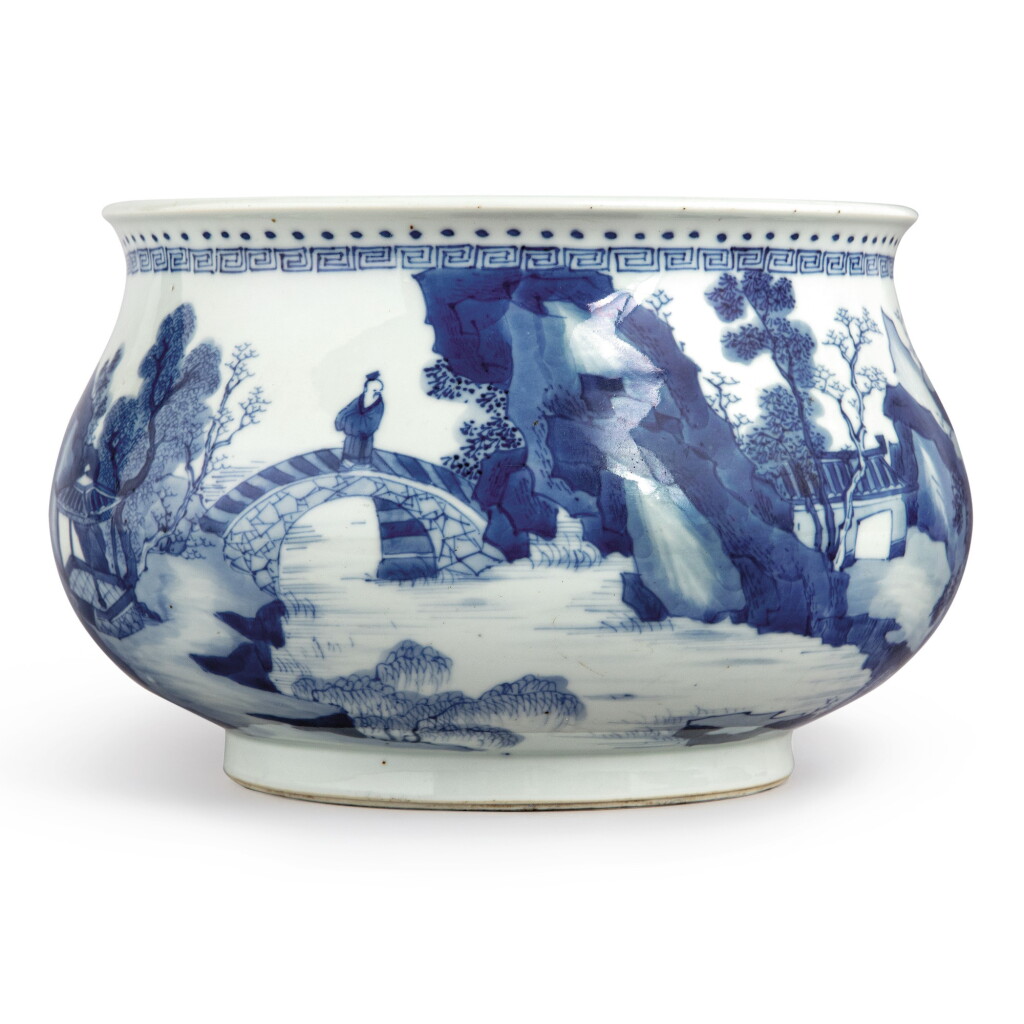 View full screen - View 1 of Lot 142. A blue and white 'landscape' censer, Qing dynasty, Kangxi period | 清康熙 青花山水人物圖爐 《大明成化年製》仿款.