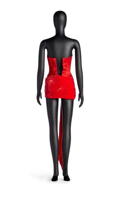 sabrina carpenter red corset dress Sabrina Carpenter debuts new red outfits at the Short n' Sweet tour in Philadelphia. : r/popculturechat