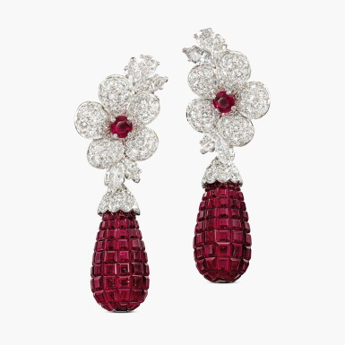 View full screen - View 1 of Lot 1825. Ruby and Diamond ‘Mystery-Set’ Pendent Earclips | 梵克雅寶 | 紅寶石 配 鑽石「隱秘式鑲嵌」耳墜 一對 .