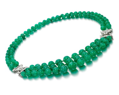 View full screen - View 1 of Lot 18. EMERALD AND DIAMOND NECKLACE, 1930S.