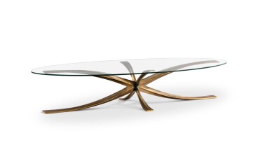 View full screen - View 1 of Lot 135. Table basse.