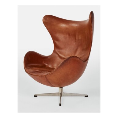 View full screen - View 1 of Lot 224. ARNE JACOBSEN | "EGG" CHAIR, MODEL NO. 3316.