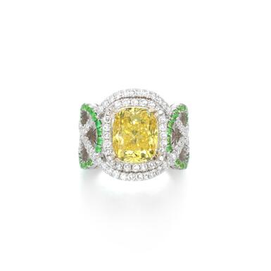 View full screen - View 1 of Lot 512. Fancy Vivid Yellow diamond ring.