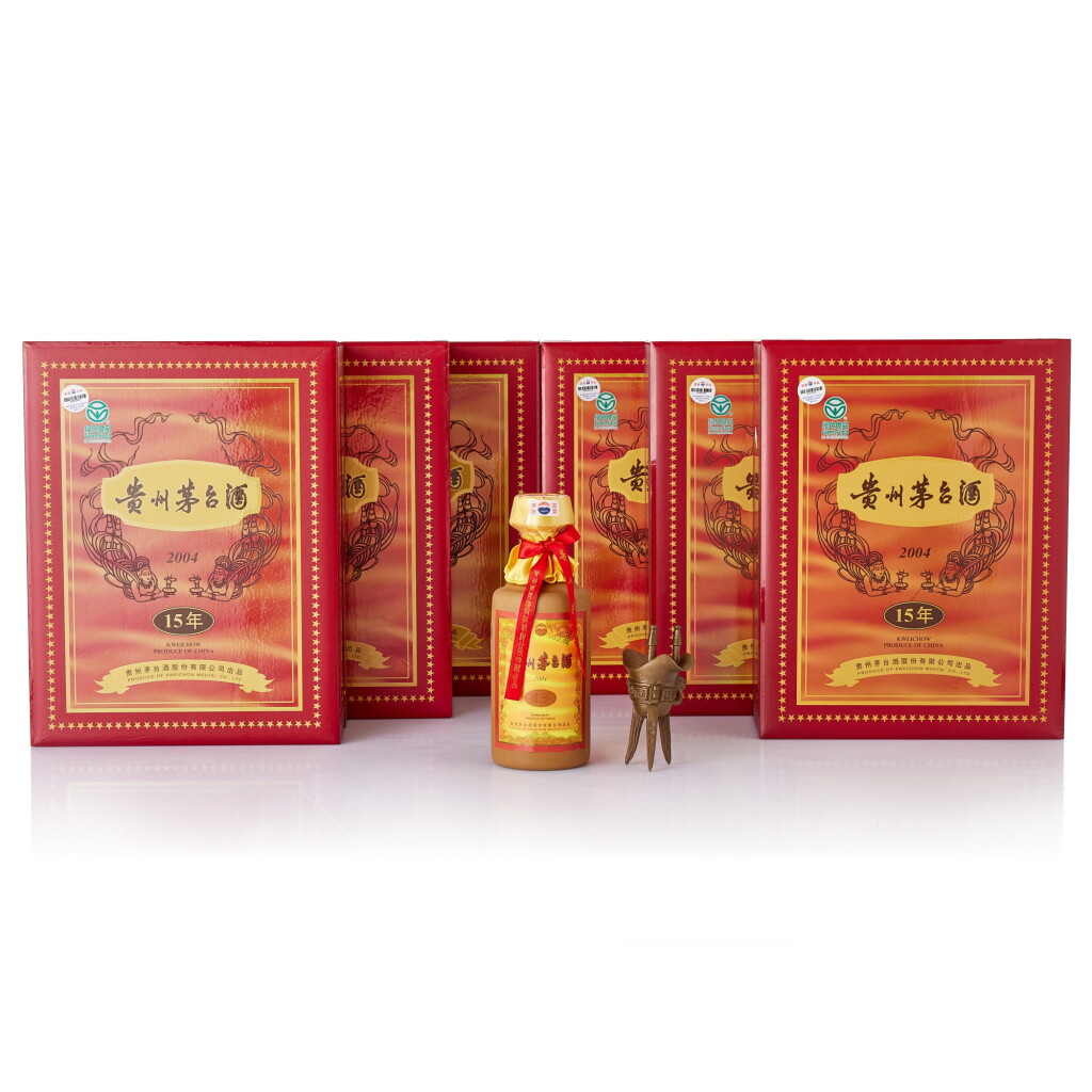 View full screen - View 1 of Lot 8400. 2004年產 15年貴州茅台酒 Kweichow Moutai Aged 15 Years 2004 (6 BT50).