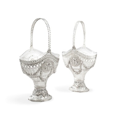 View full screen - View 1 of Lot 1330. A pair of German silver baskets with glass liners, Henzler Ferdinand C, Hanau, circa 1900.